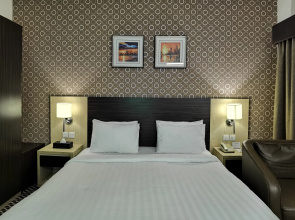 Fortune Karama Hotel