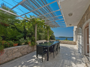 Ivanino Villa