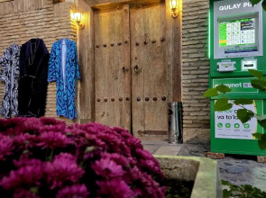 Отель Чор Минор 100 м до старого города с бесплатным кофе и разговорами по душам