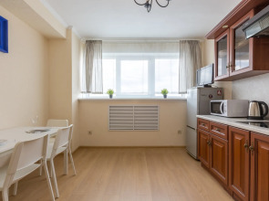 Апартаменты Гости Любят у метро Римская Бежевая