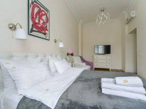 Апартаменты 1-комнатные HomeApart К.Маркса, 45