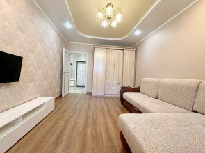 Апартаменты 1-к Около Чаши