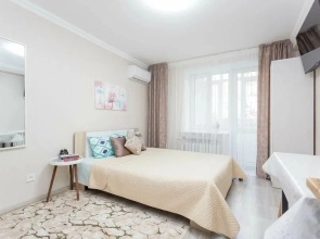 Svezhaya Studiya V Tsentre Apartments