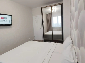 Uyutnaya Dvukhkomnatnaya v Surgute Flat