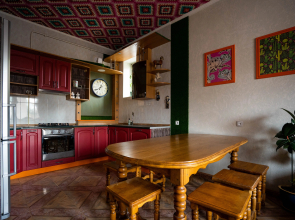 Rango Hostel