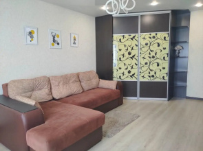 3-kh Komnatnaya Kvartira v Klinu Flat