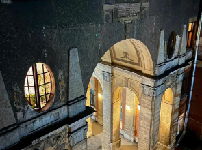 Квартира Art Tolstoy House