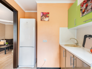 Квартира Просторная двухкомнатная Natali у парка Зюзино