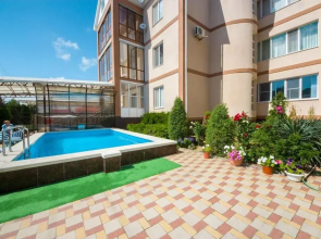 Liza Guest House