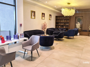 Отель Grand Kingsgate Waterfront By Millennium