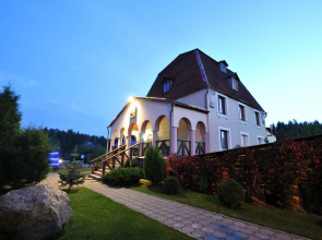 Usad'ba Kamelot Guest House