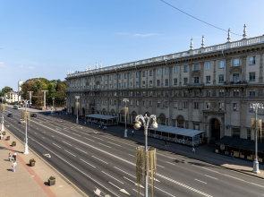 Квартира Трехкомнатная на Проспекте Независимости 23