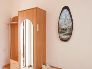 Отель Family-Hotel