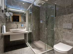 Отель The Elements