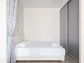 Апартаменты BelaTravel на Независимости 48