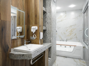 Отель Dynasty Hotel & SPA