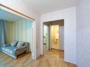 Апартаменты Двухкомнатные у ТРК Планета