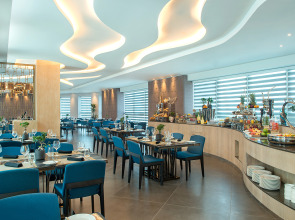 Отель Gulf Court Business Bay