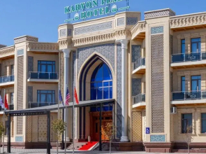 Karvon Plaza Hotel