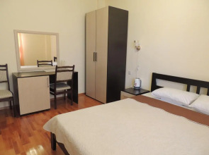 Отель Kiaraz Start