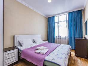 Dvukhspalny Gorodskoy Oazis v Tsentre Goroda Flat