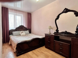 Na Sevastopolskoy 32 Flat