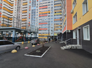 Квартира Айская 39