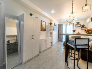 Апартаменты Sun city apartments ЖК Сокол с балконом