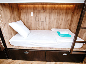 Хостел Capsule O2