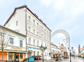 Отель Марков