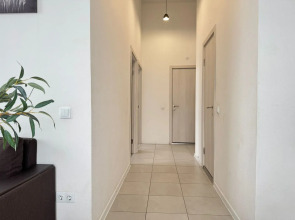 Квартира Двухкомнатная просторная и уютная ArtApart