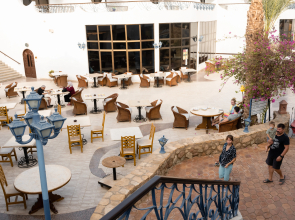 Turquoise Beach Hotel