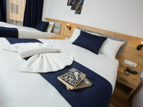 Отель Golden Street