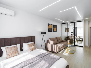 Loft Na 17 Etazhe S Vidom Na Naberezhnuyu V Zhk Akvamarin 2 Flat