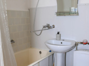 Квартира Однокомнатная Уютная с Балконом в Курортной Зоне Кисловодска