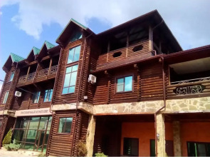 Villa Club Hotel
