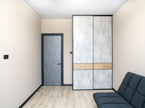 Апартаменты евротрёхкомнатные Stepanenkov в стиле лофт на Горького 24