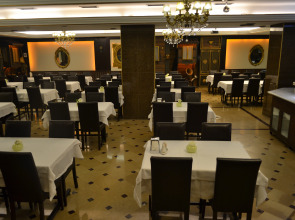 Отель Grand Ant