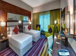 Отель Vintage Grand