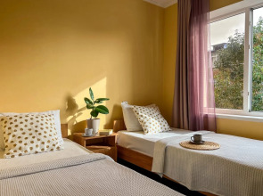 Курортный отель Мега