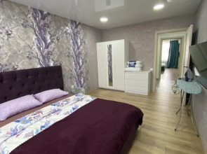 Квартира четырехкомнатная на Цюрупы, 84