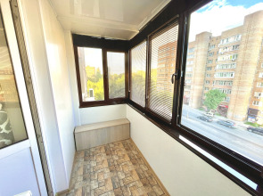 Апартаменты двухкомнатные в Центре Города на 5 этаже (рядом с набережной р. Волга)