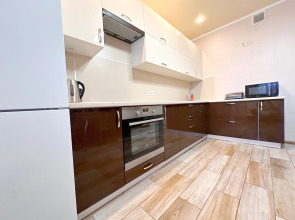 Апартаменты 1-к Около Чаши