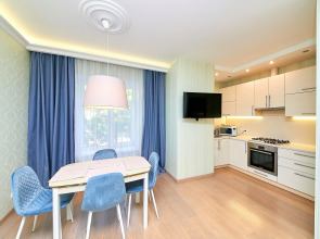 Отель Априори