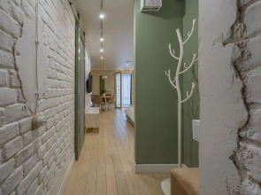 Апартаменты в Центре на Невзоровых 7 Сова-Дом