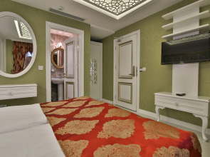 Отель Queens Land Istanbul