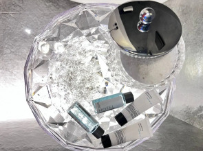 Апартаменты УHИKAЛЬНAЯ СTУДИЯ С МИНИ-БАСCЕЙHОМ НA ДВOИХ!