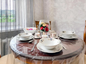 Квартира Красота спасет мир