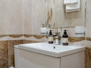 Апартаменты на улице Коммуны 2