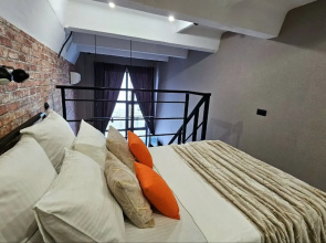Квартира Двухуровневая Khadi_Home недалеко от ЖД и автовокзала